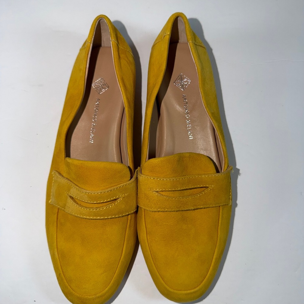 Yellow Suede Loafers Antonio Melani Women's Size 6.5 Bright Statement Shoe‎ NWOT - Picture 2 of 9